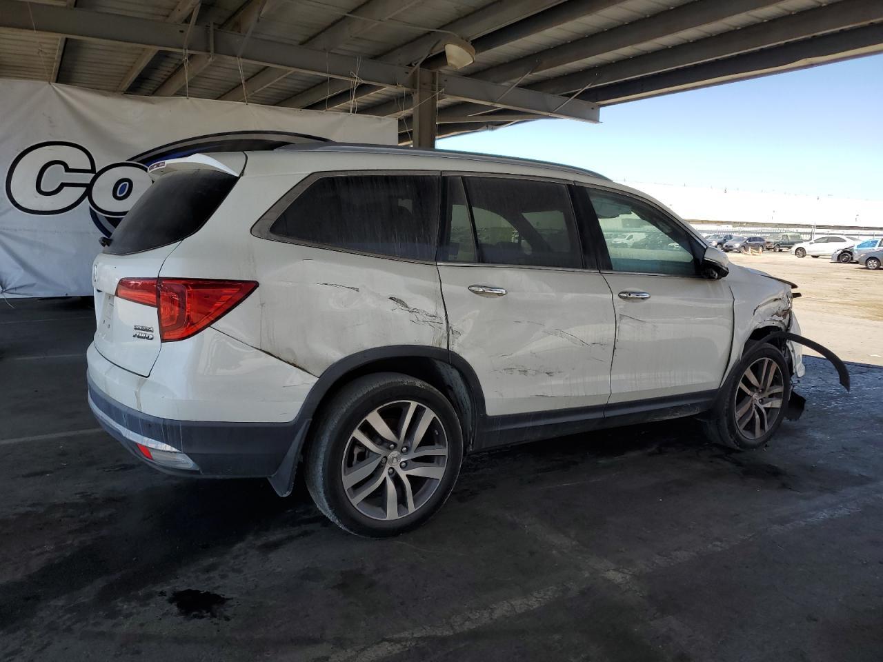 2017 Honda Pilot Touring - Фото 3