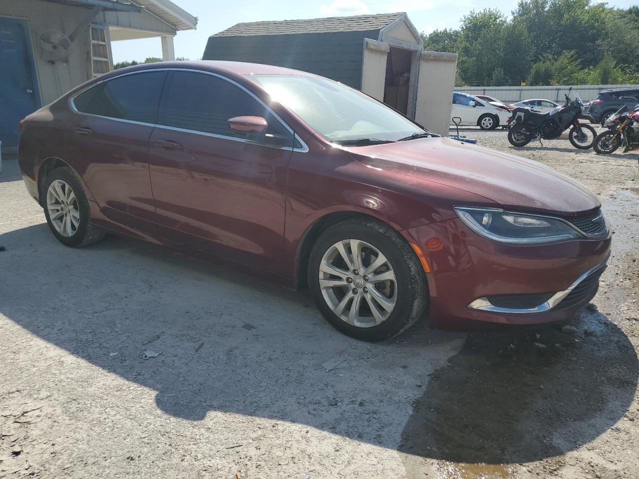 2016 Chrysler 200 Limited - Фото 4