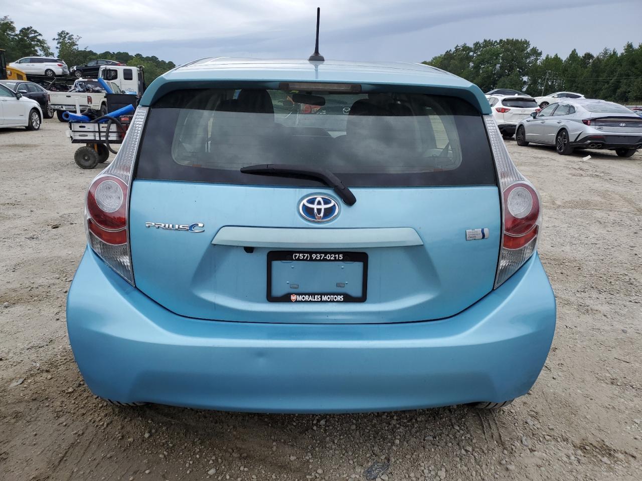 2014 Toyota Prius C - Фото 6