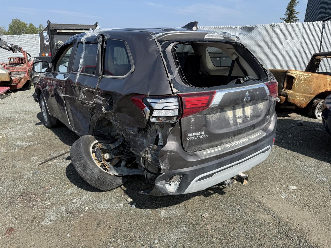 2020 Mitsubishi Outlander Es - Фото 2