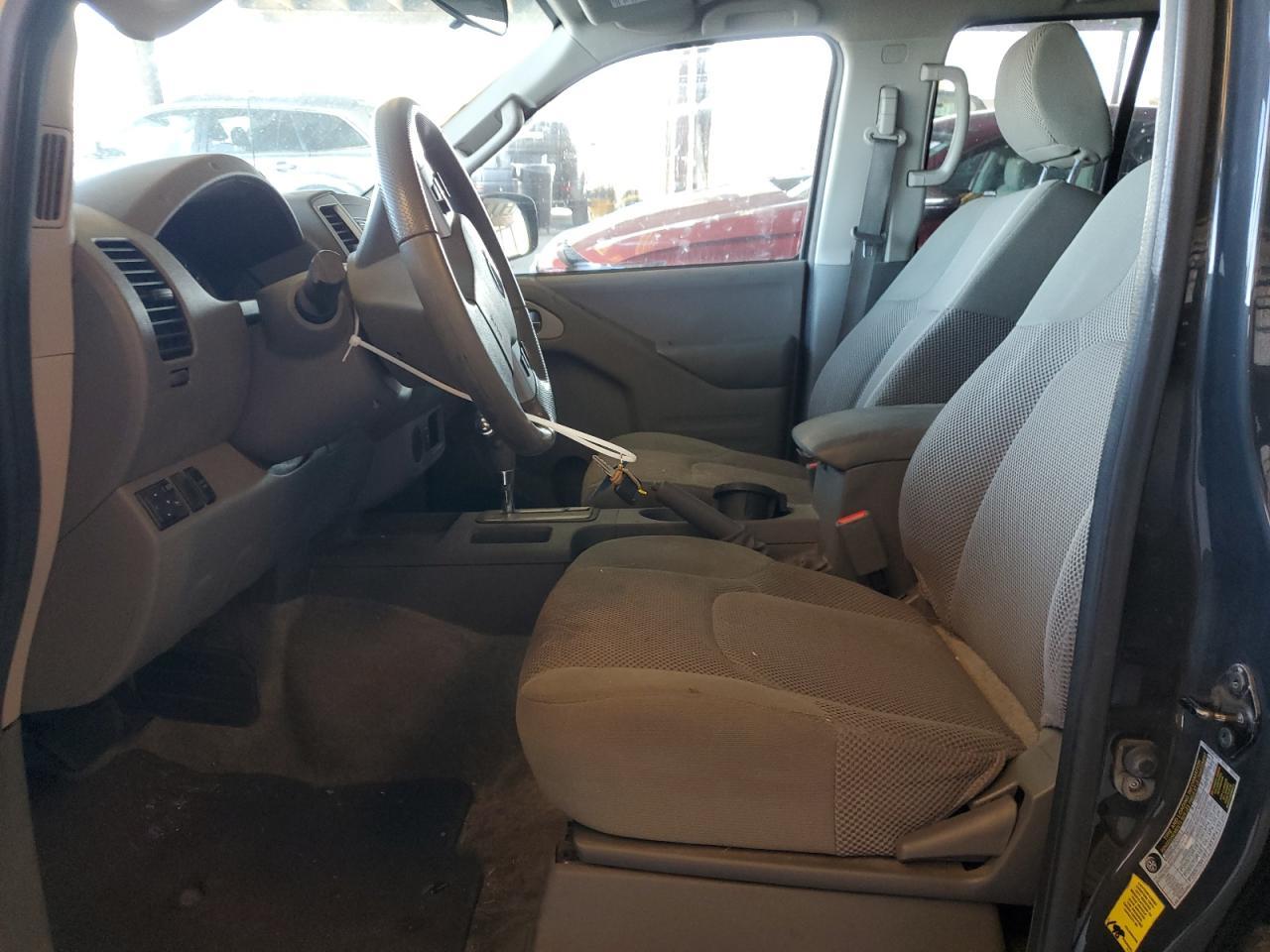 2015 Nissan Frontier S - Фото 7