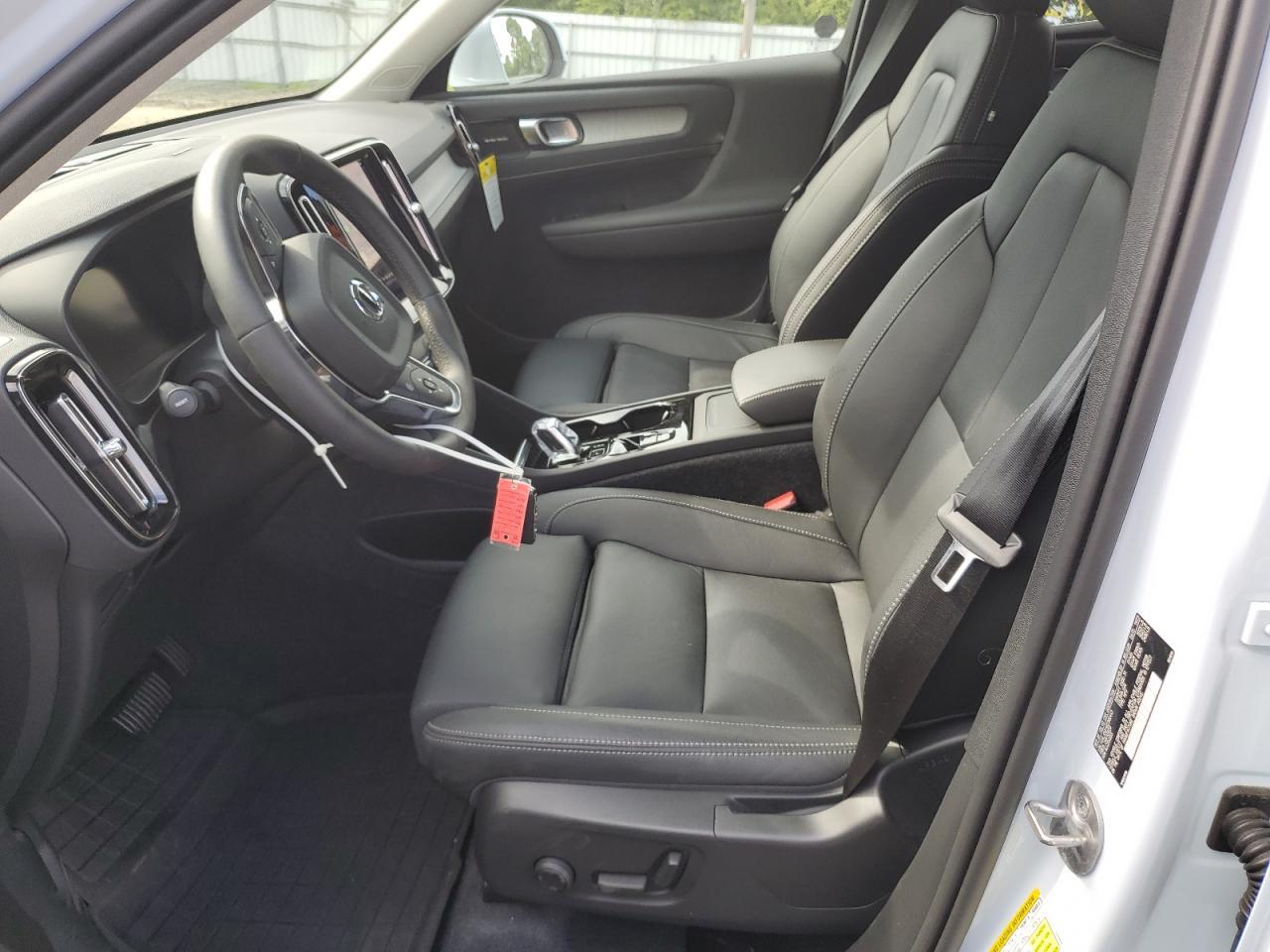 2024 Volvo Xc40 Ultimate - Image 7