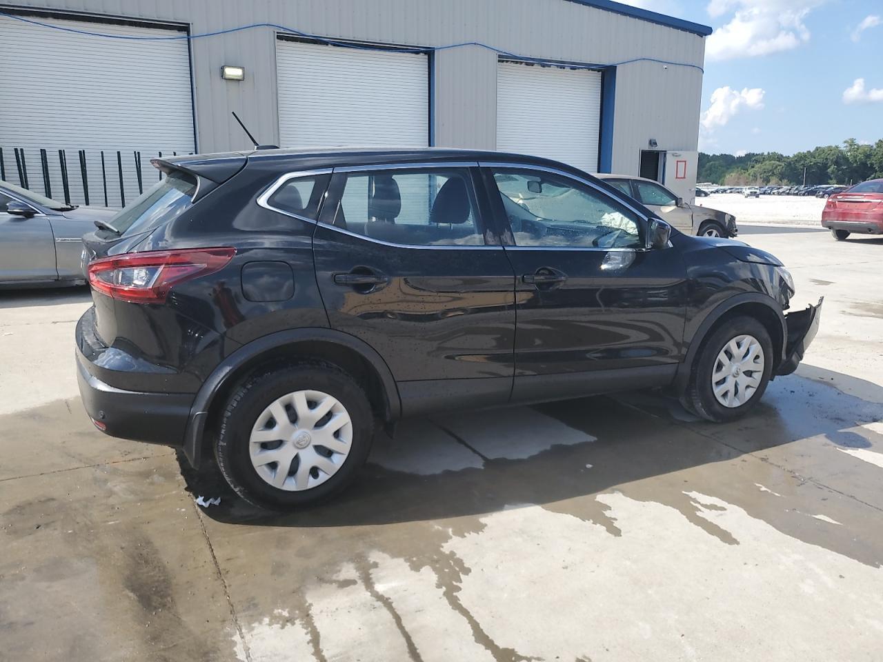 2020 Nissan Rogue Sport S - Фото 3