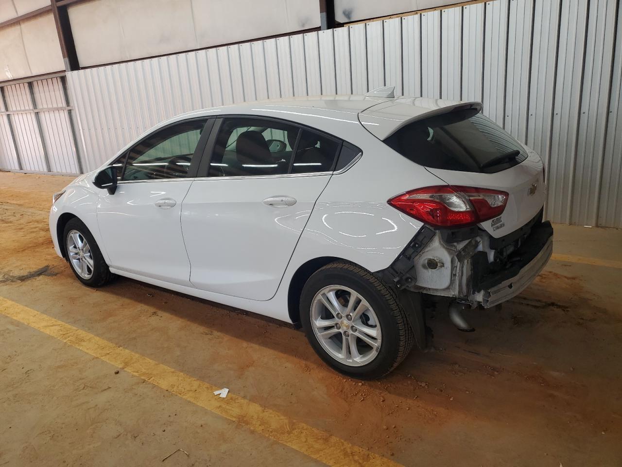 2017 Chevrolet Cruze Lt - Фото 2