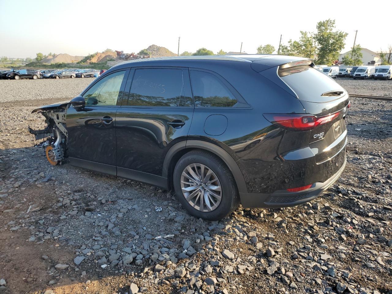 2024 Mazda Cx-90 Preferred - Image 2