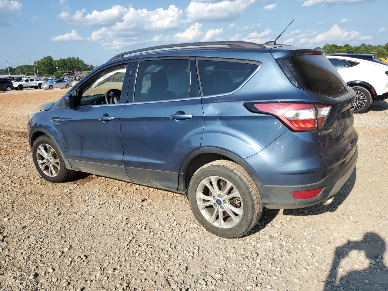 2018 Ford Escape Se - Фото 2
