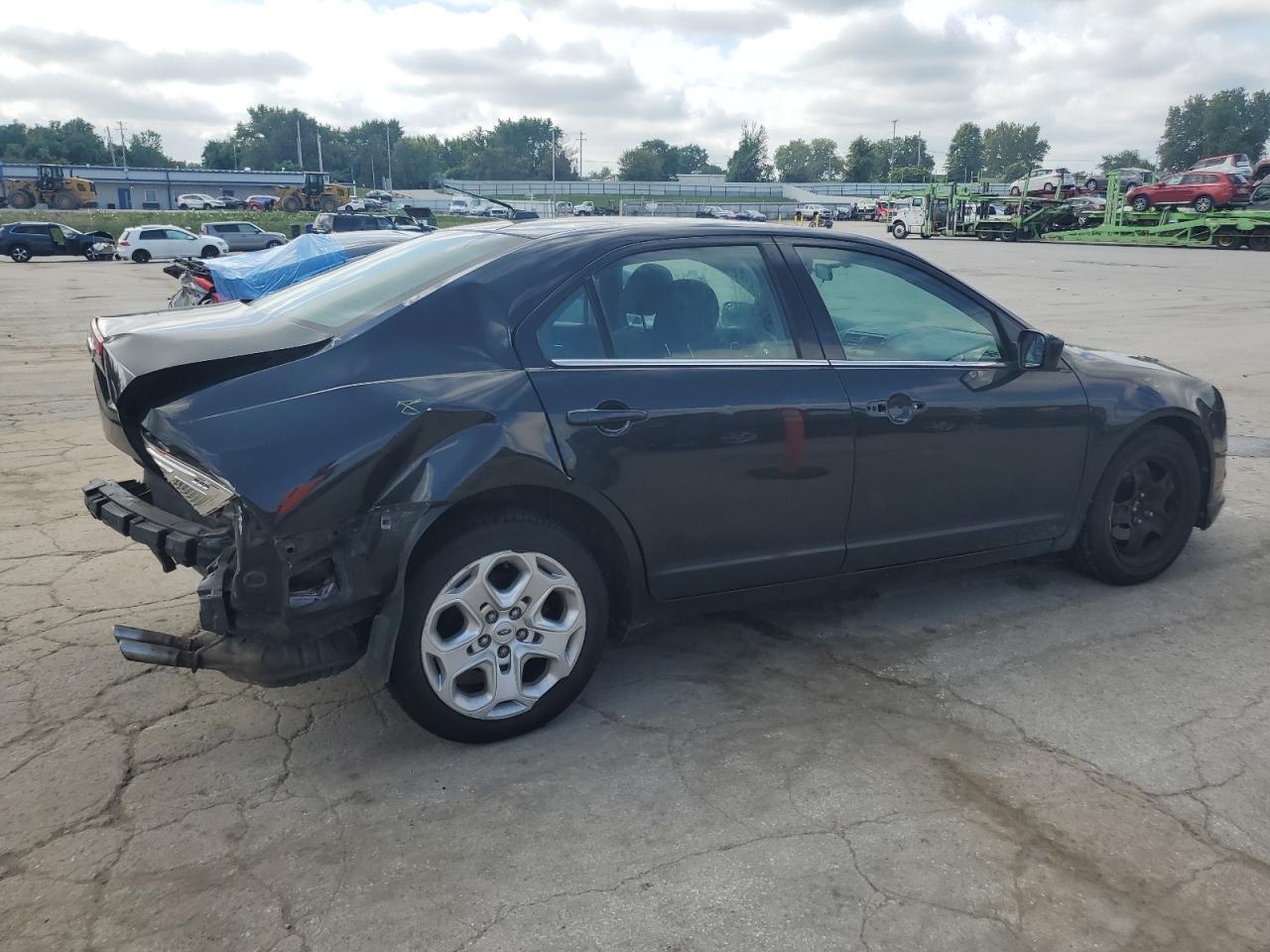 2011 Ford Fusion Se - Фото 3