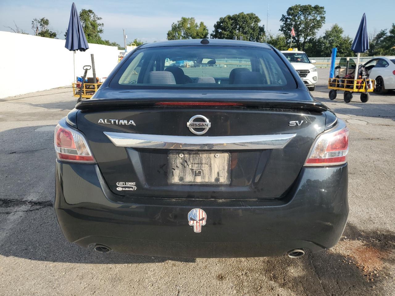 2015 Nissan Altima 2.5 - Image 6