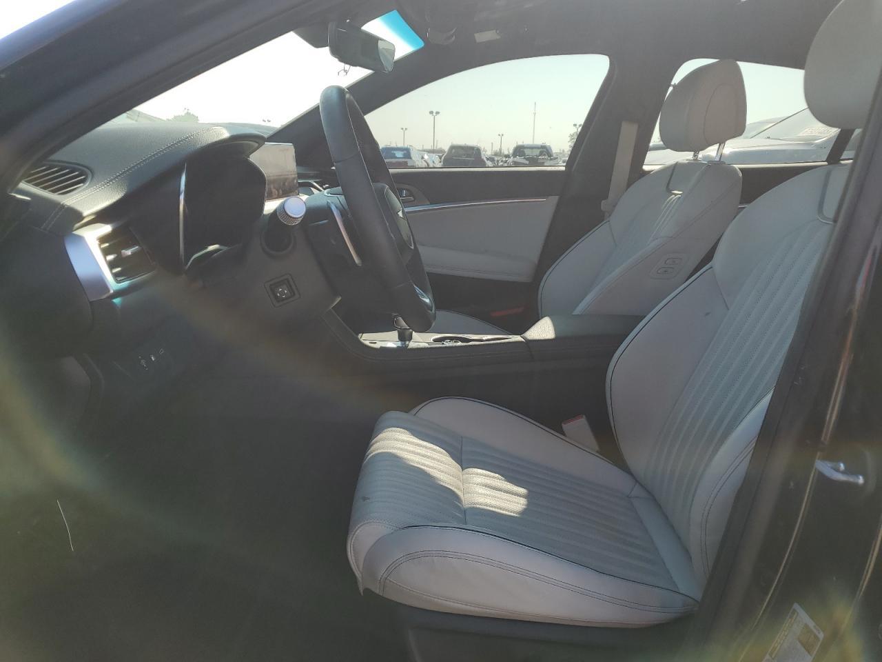 2024 Genesis G70 Base - Фото 7