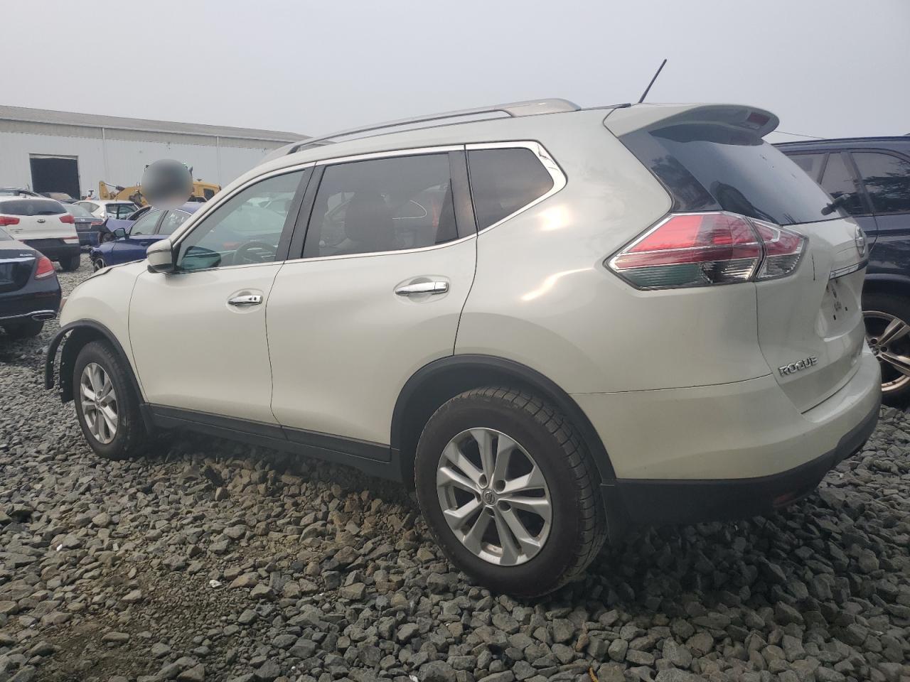 2016 Nissan Rogue S - Фото 2
