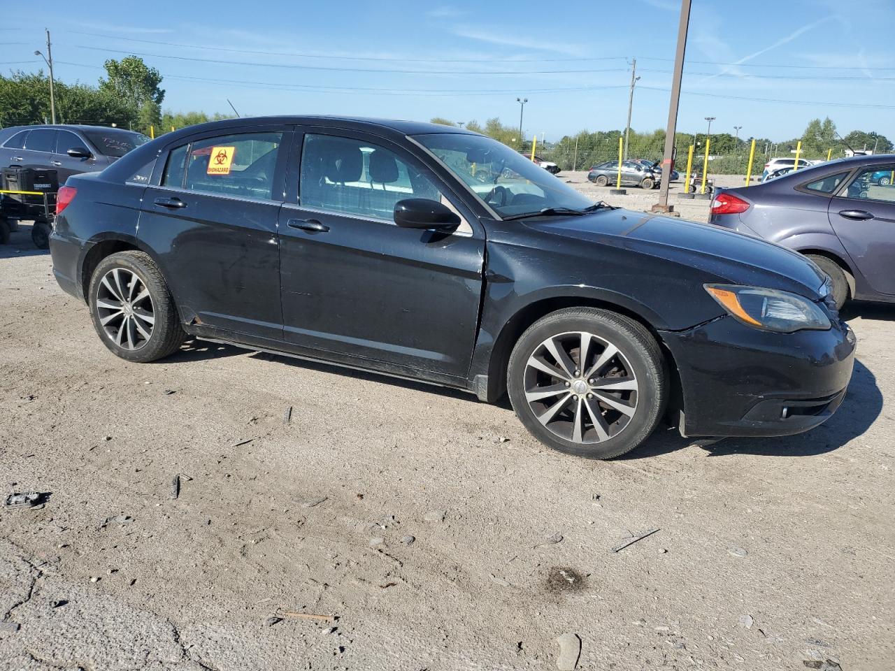 2011 Chrysler 200 S - Image 4