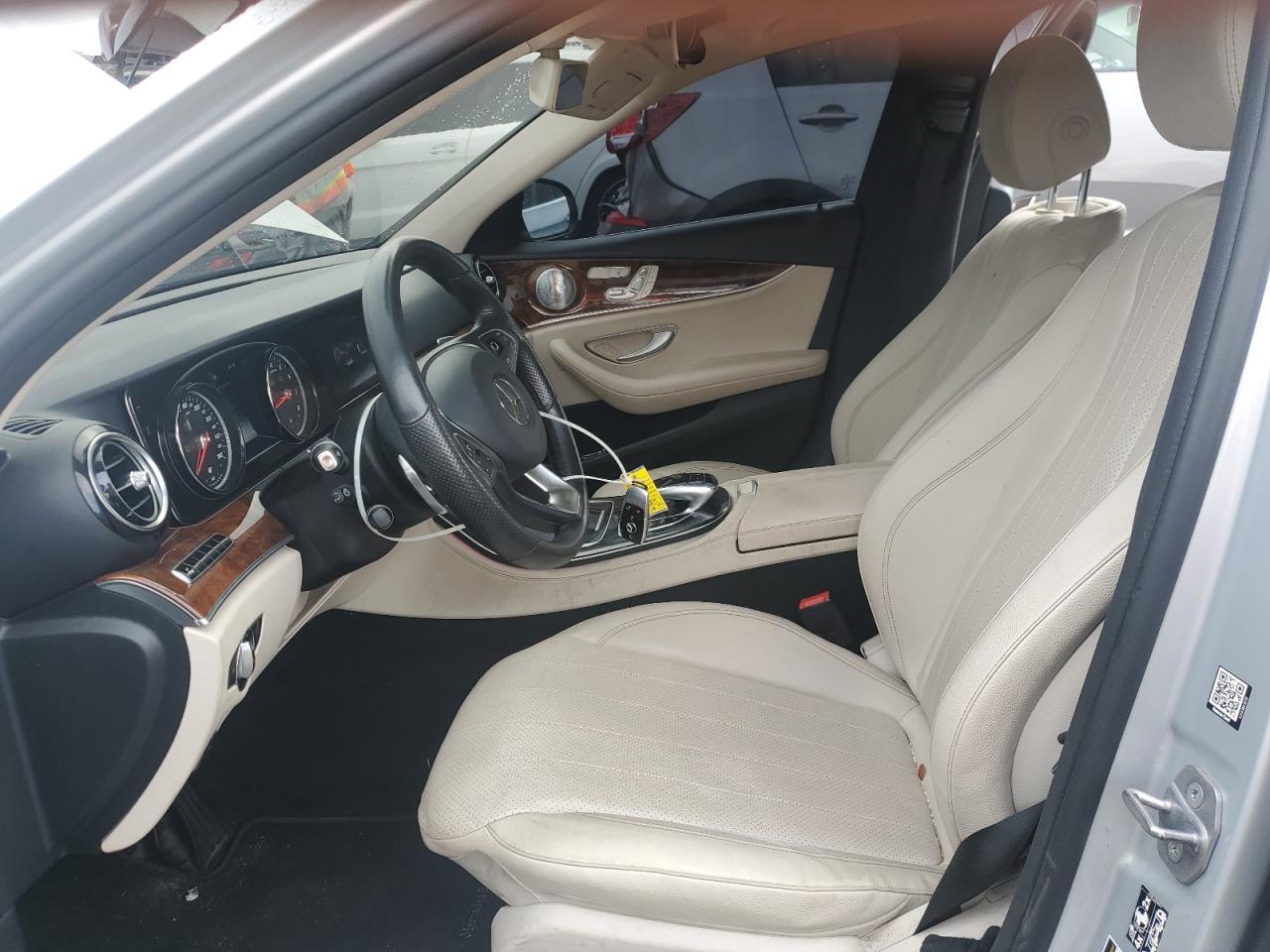 2017 Mercedes-Benz E 300 4Matic - Фото 7