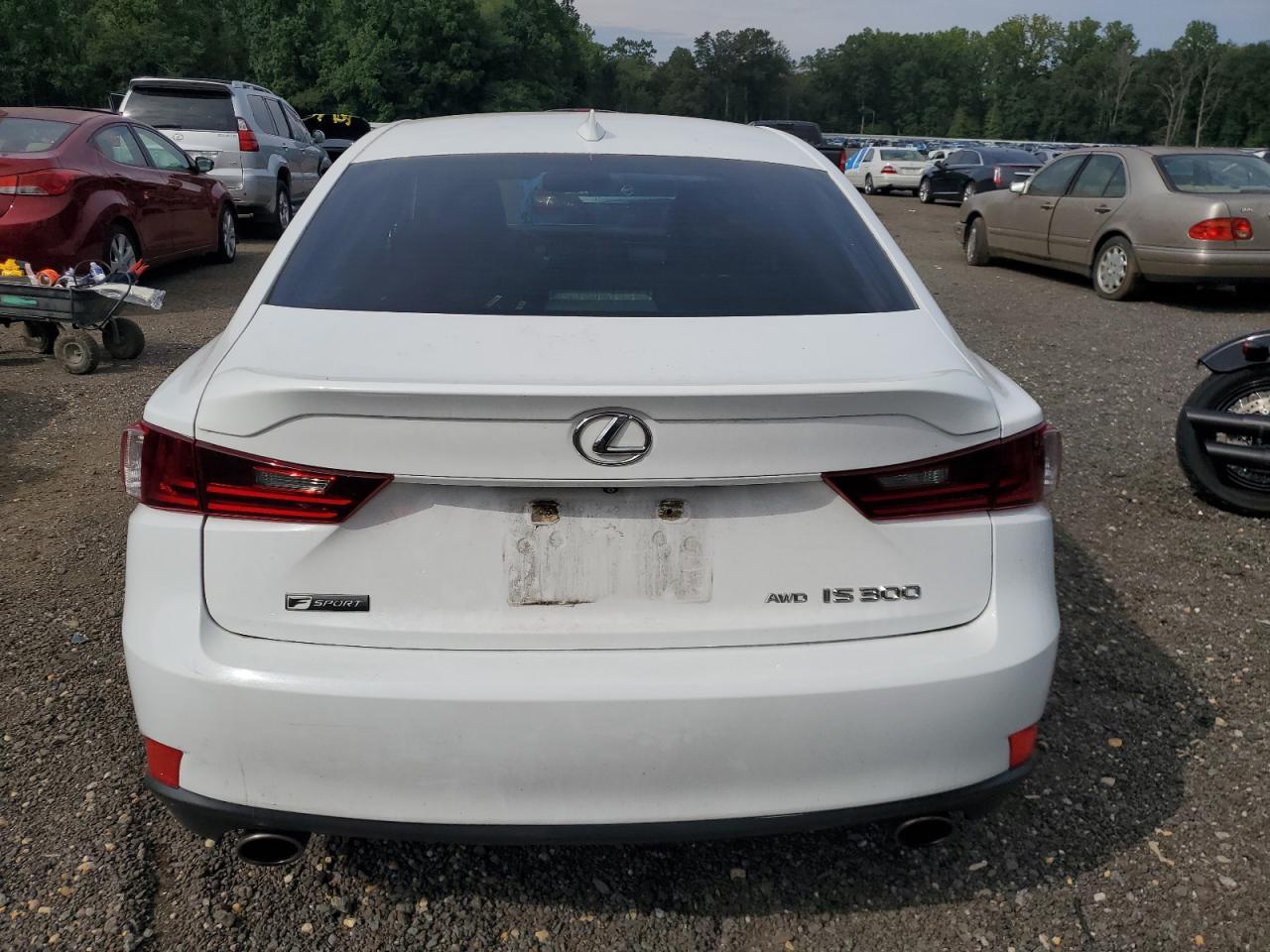 2016 Lexus Is 300 - Image 6