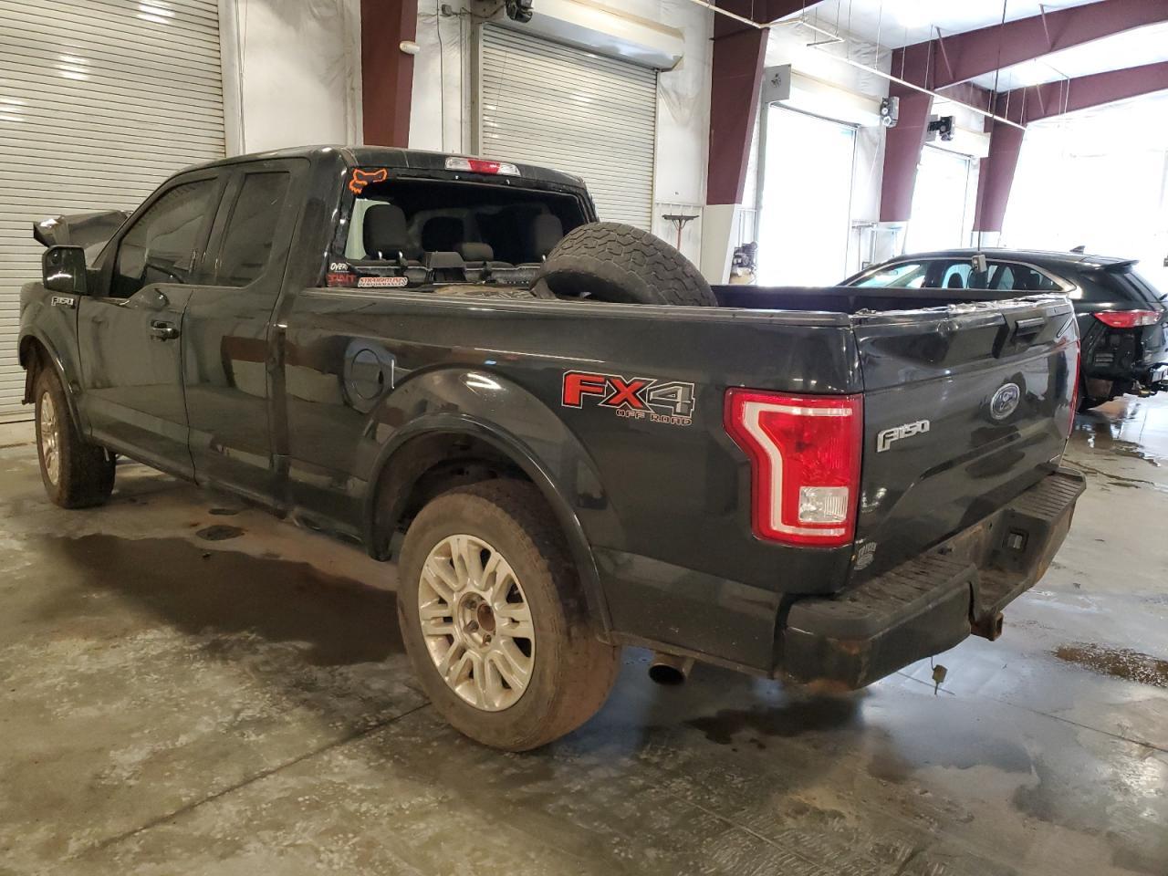 2015 Ford F150 Super Cab - Фото 2