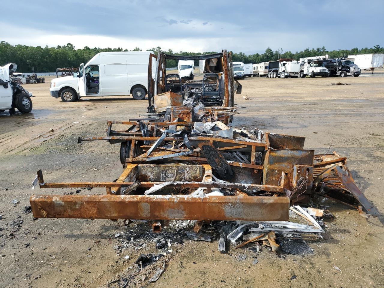 2016 Mercedes-Benz Sprinter 3500 - Фото 6