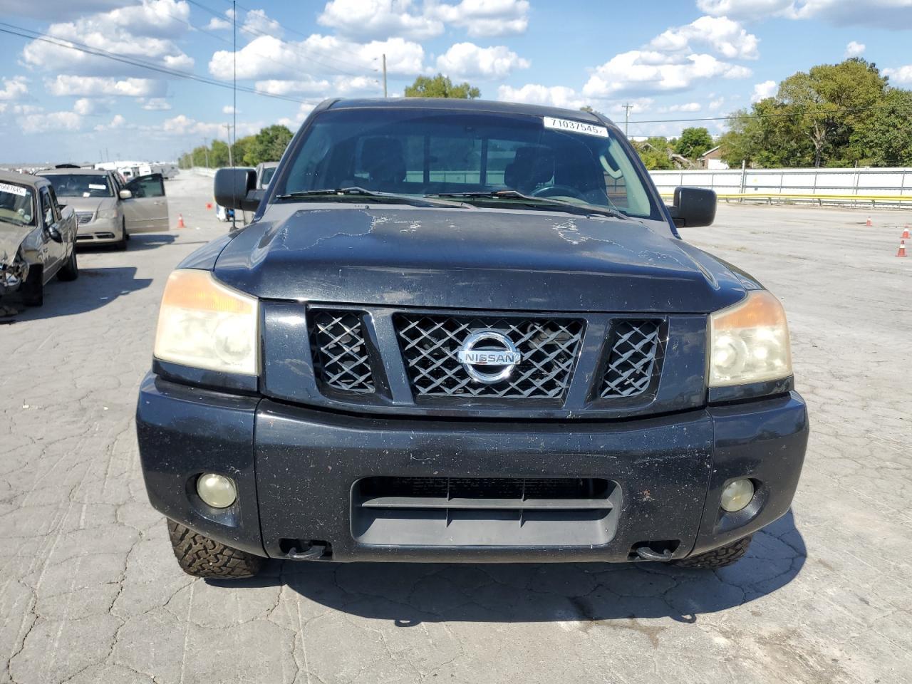 2009 Nissan Titan Xe - Фото 5