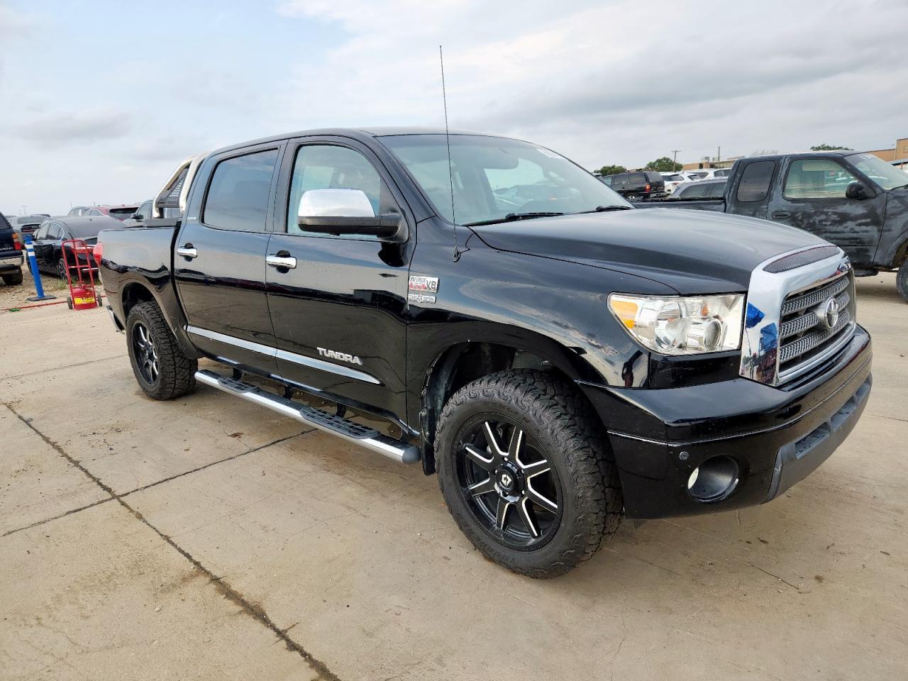 2008 Toyota Tundra Crewmax Limited - Image 4