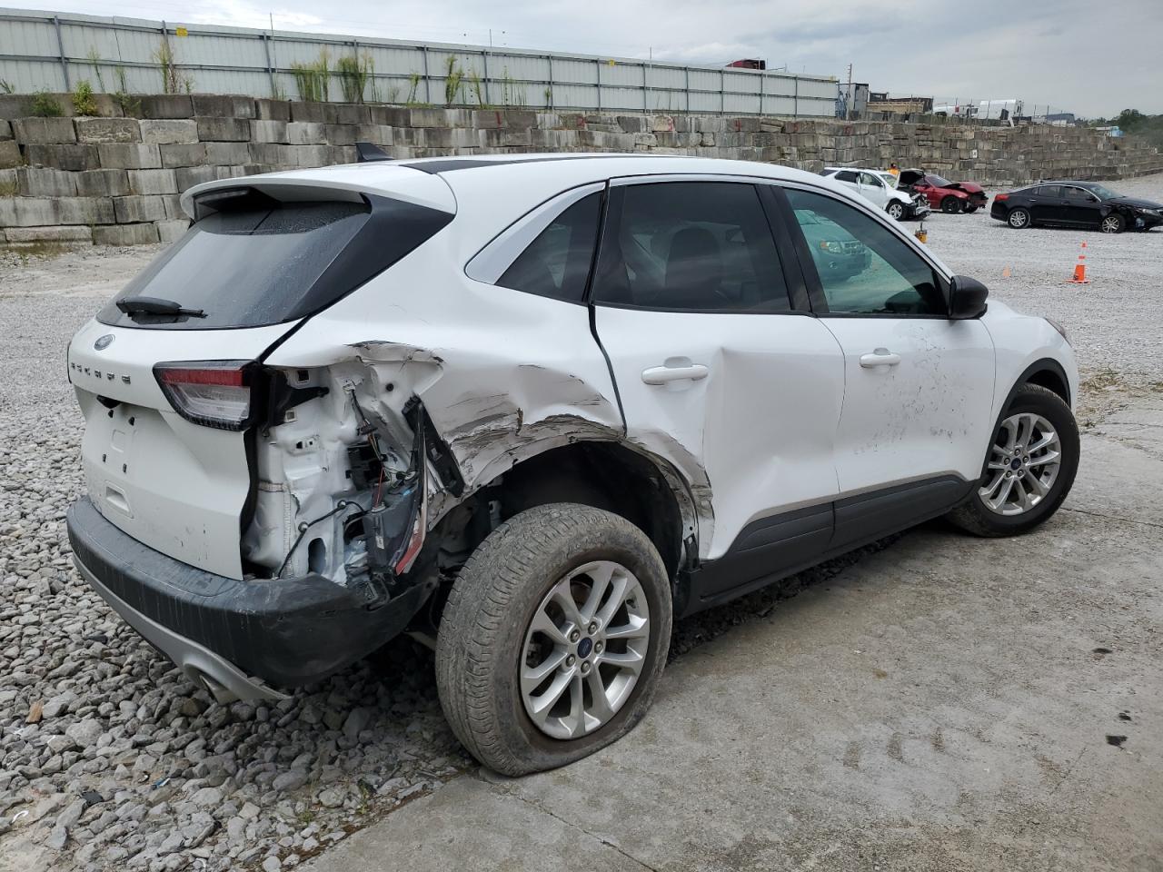 2022 Ford Escape Se - Image 3