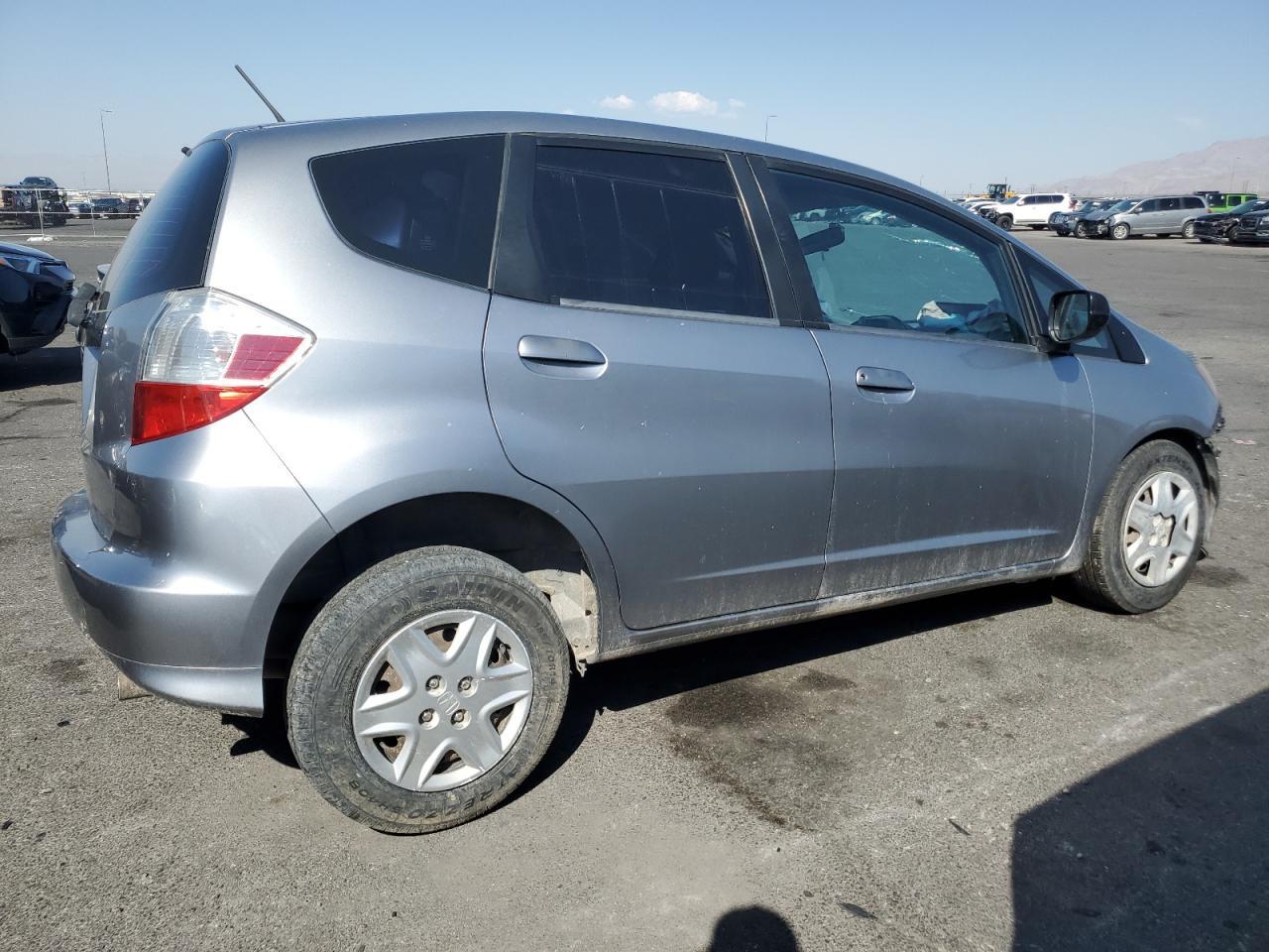2010 Honda Fit - Фото 3
