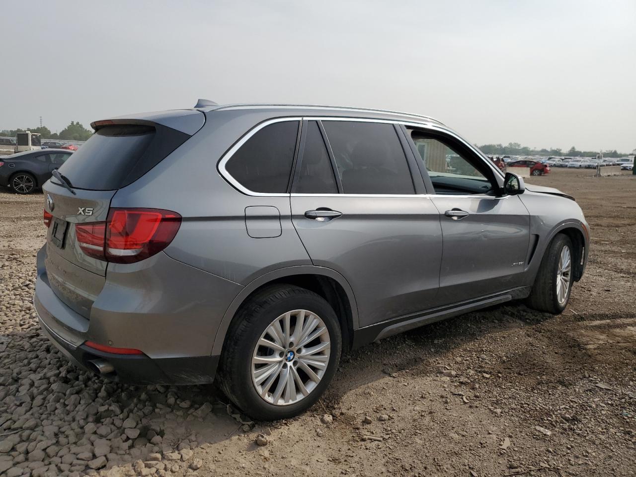 2016 BMW X5 xDrive35I - Фото 3