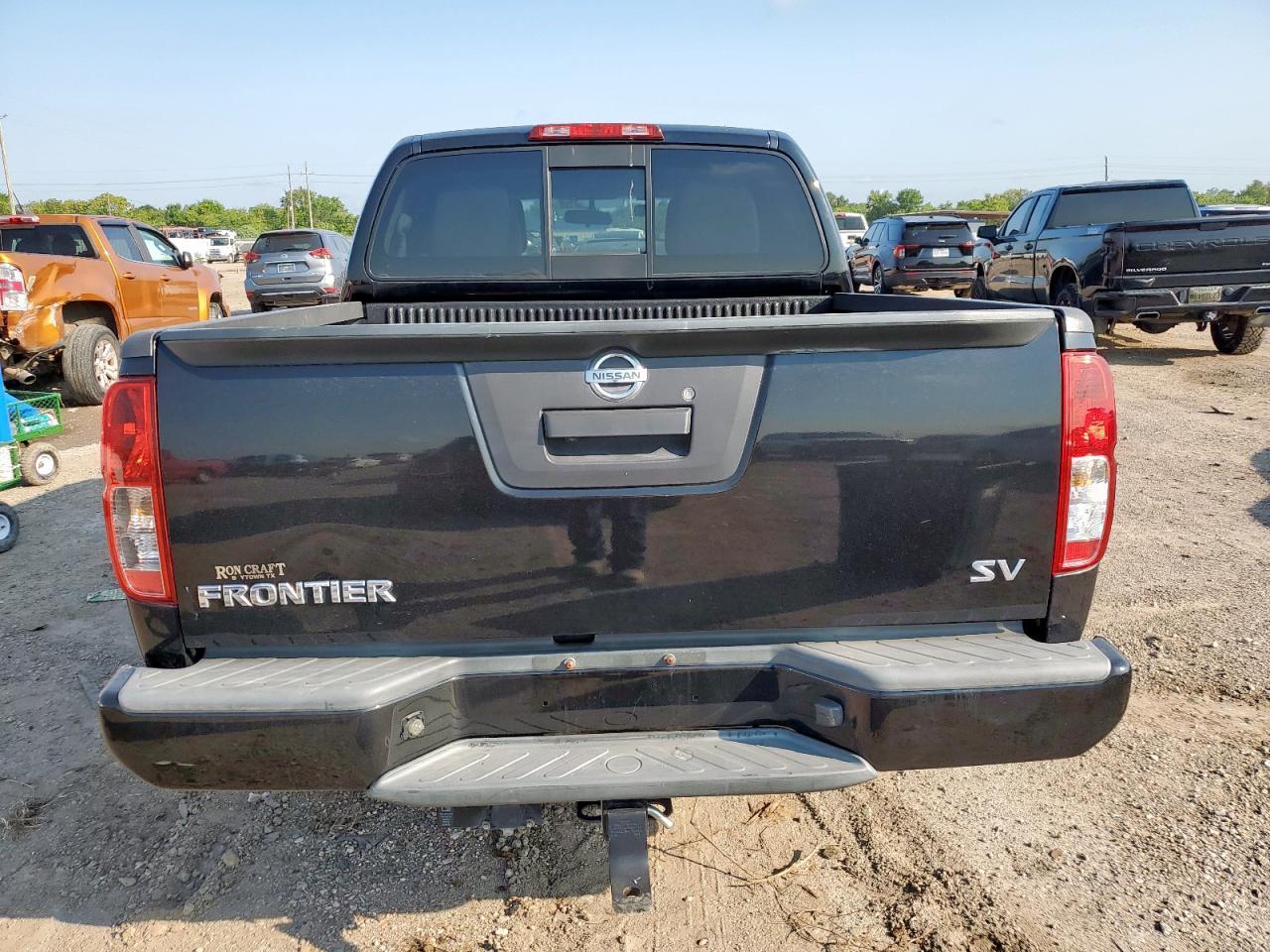 2018 Nissan Frontier S - Image 6