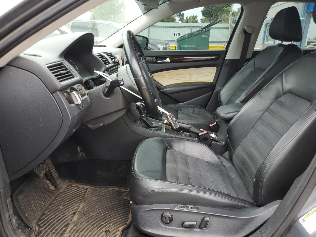 2014 Volkswagen Passat Sel - Image 7