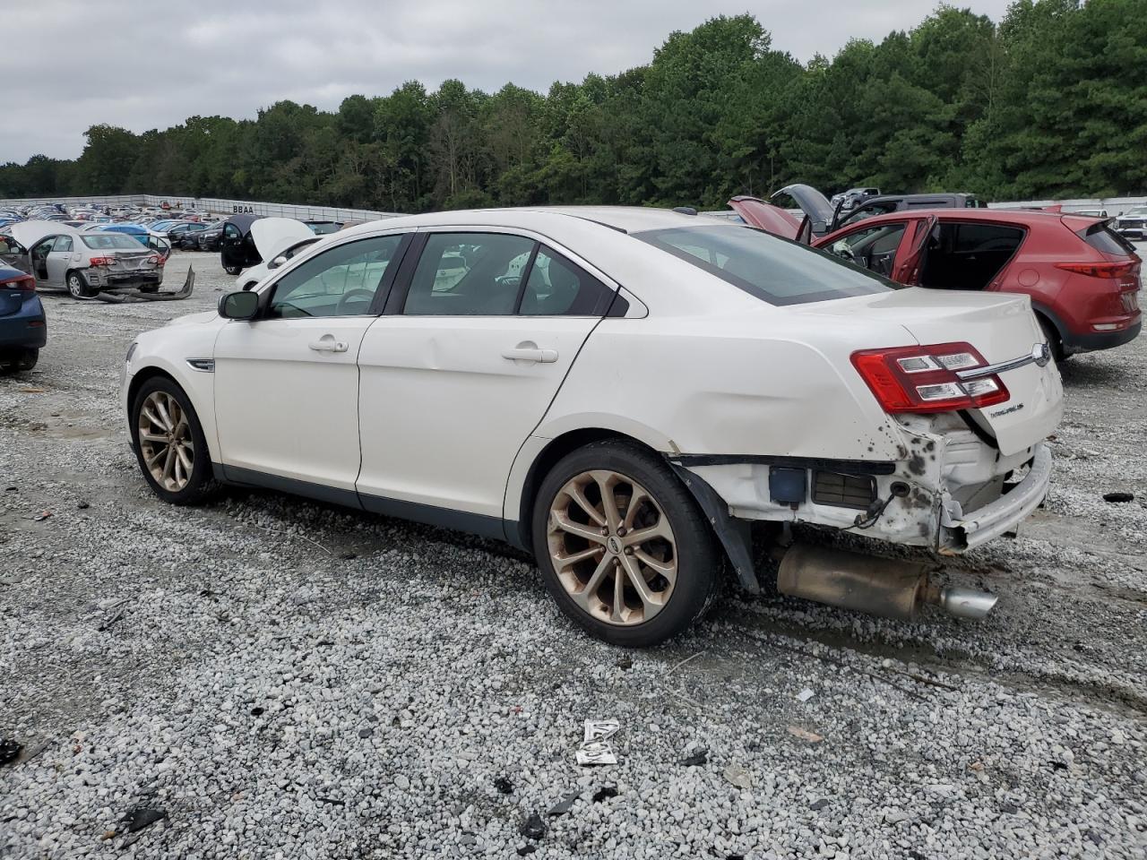 2018 Ford Taurus Limited - Фото 2