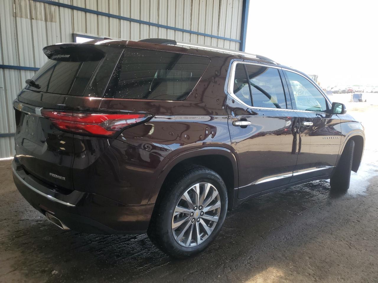 2023 Chevrolet Traverse Premier - Image 3