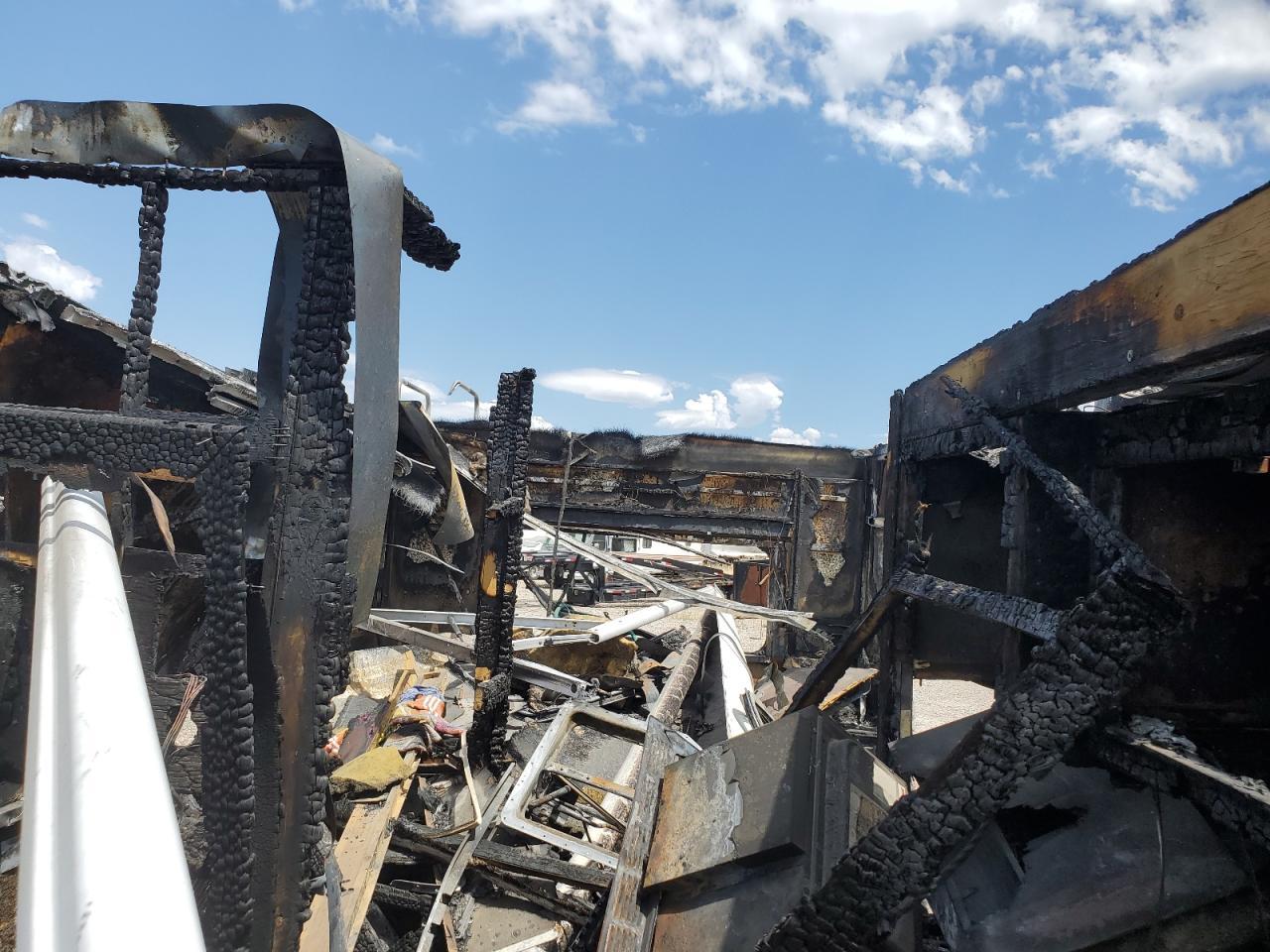 2013 Ford Econoline E450 Super Duty Cutaway Van - Image 6