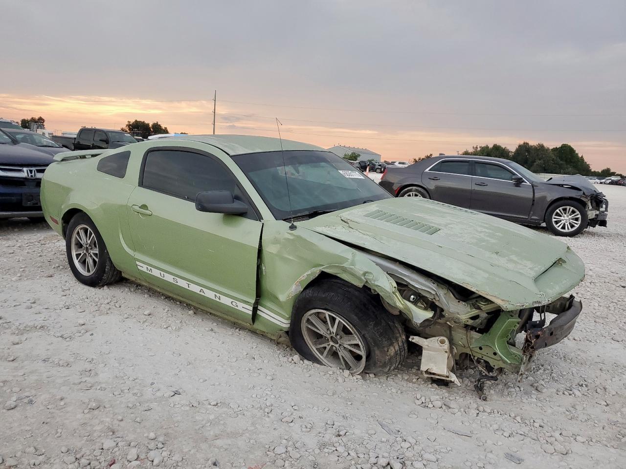 2005 Ford Mustang - Фото 4