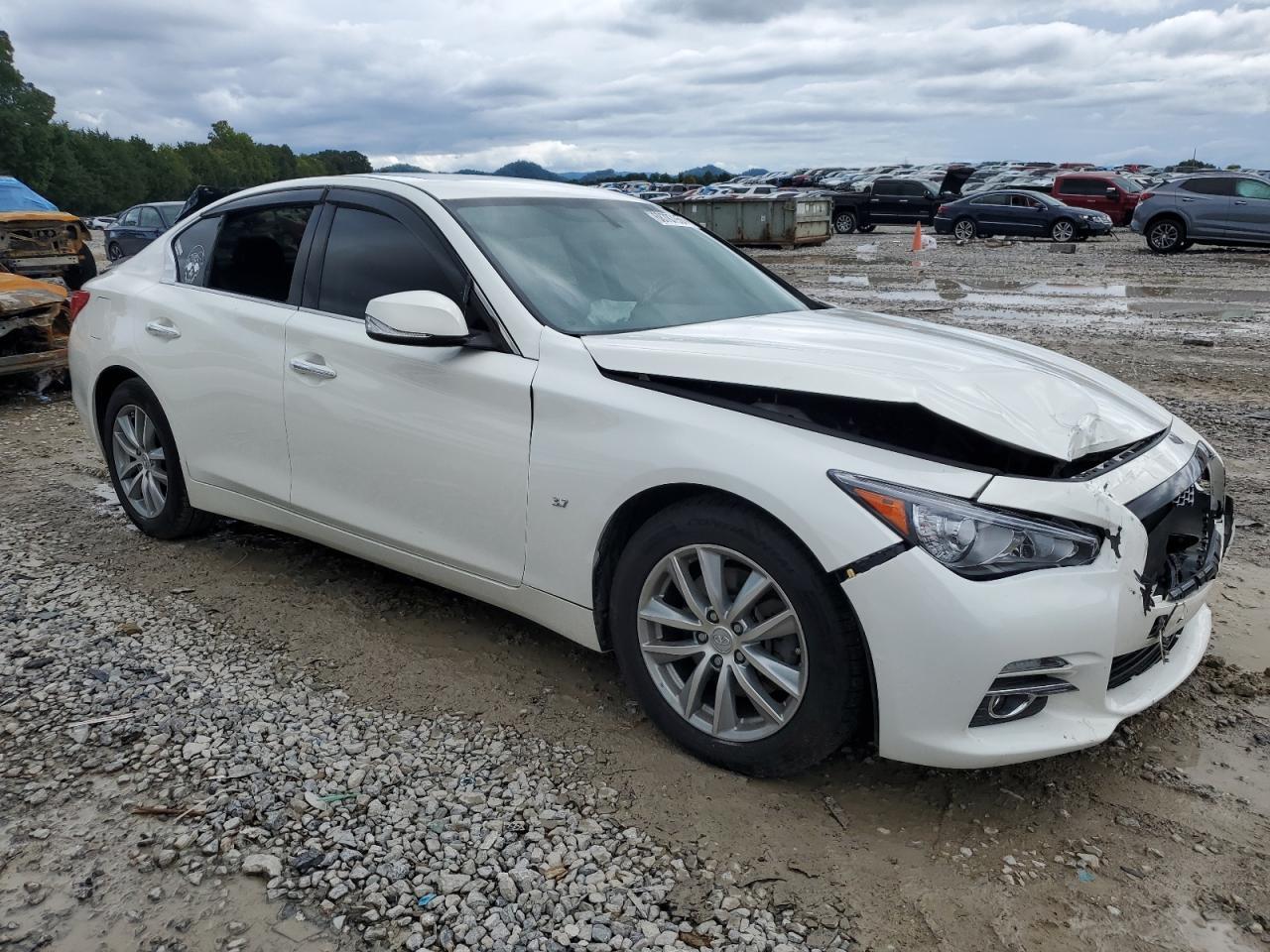 2015 Infiniti Q50 Base - Image 4