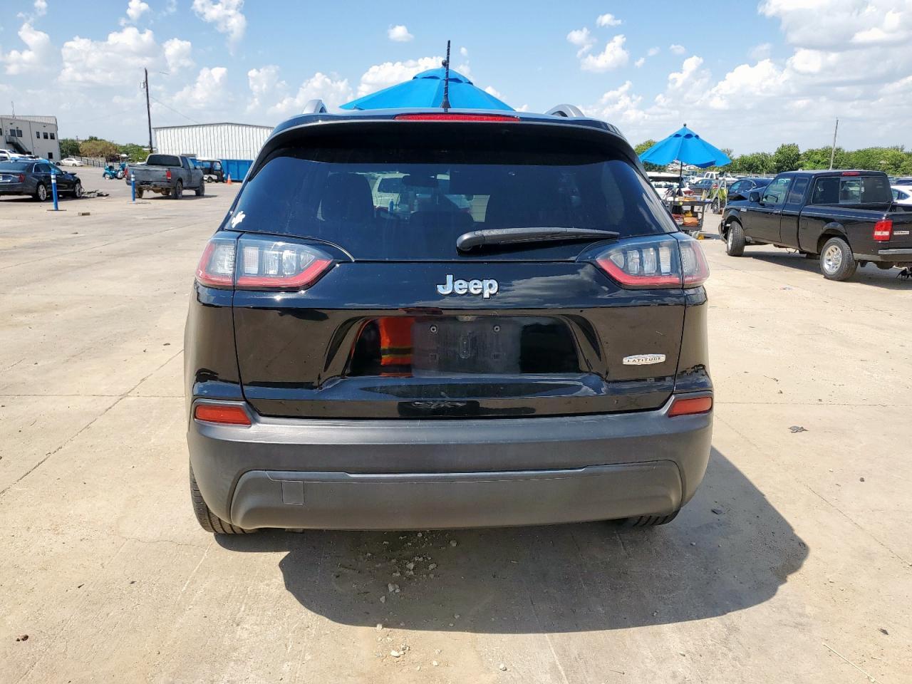 2019 Jeep Cherokee Latitude - Image 6