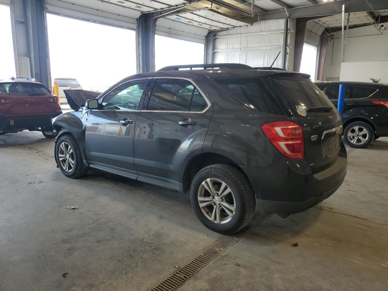 2016 Chevrolet Equinox Lt - Image 2