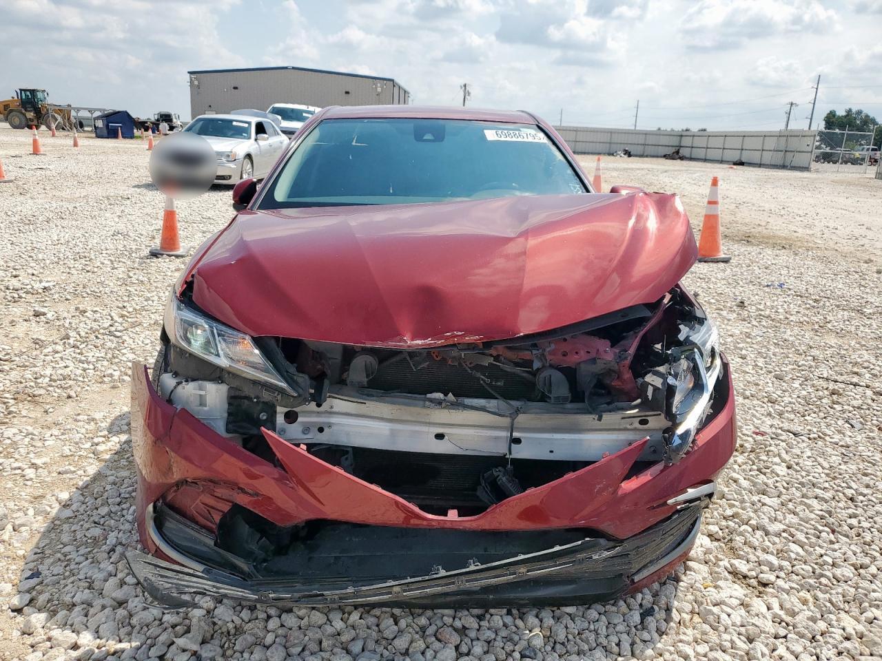 2022 Toyota Camry Le - Фото 5