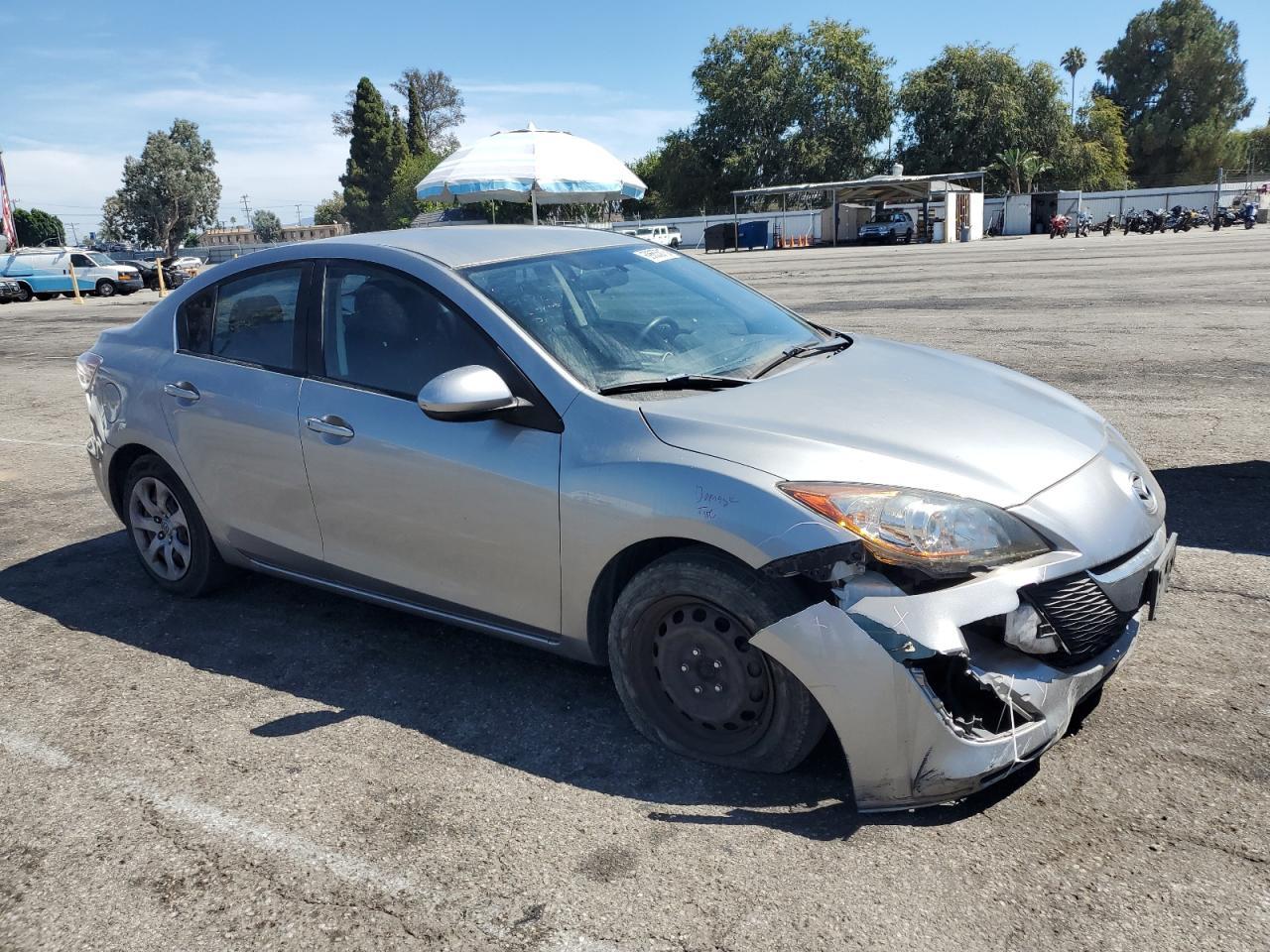 2010 Mazda 3 I - Фото 4