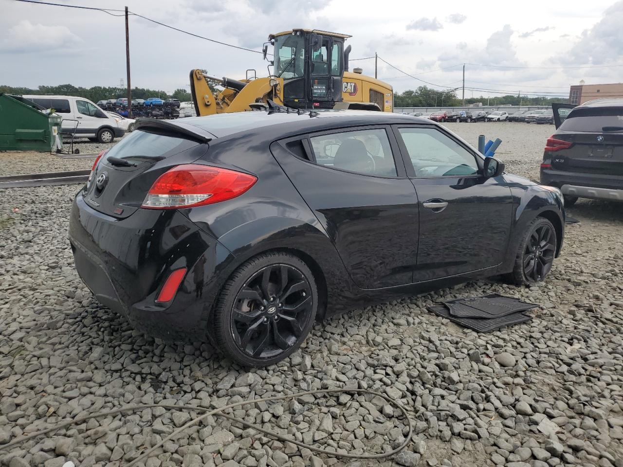 2015 Hyundai Veloster - Фото 3