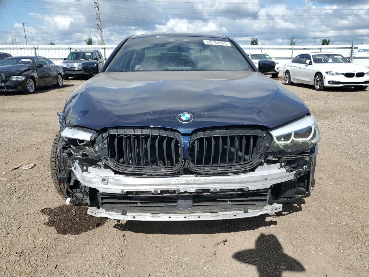 2020 BMW 530Xe - Фото 5