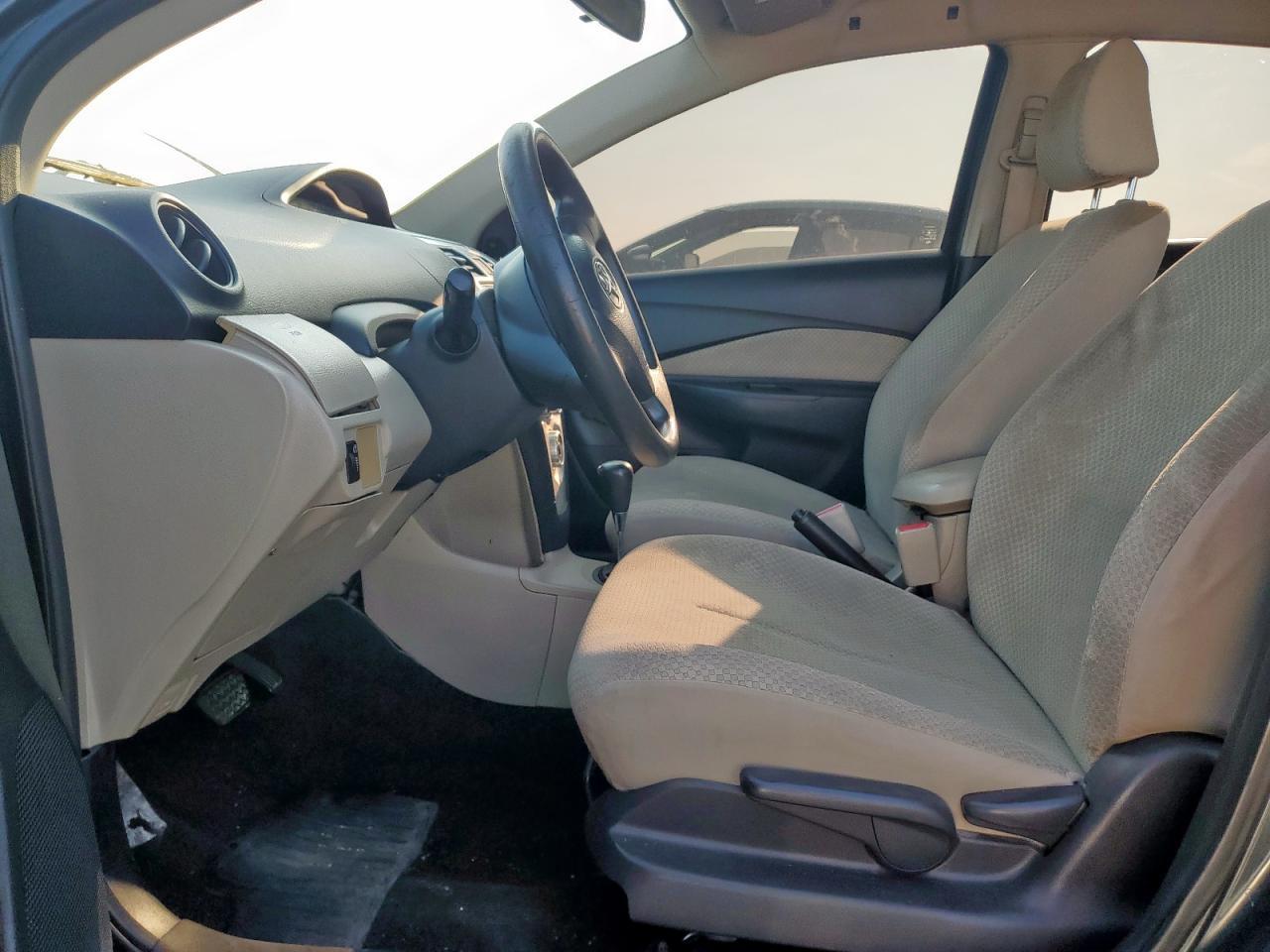 2007 Toyota Yaris - Фото 7