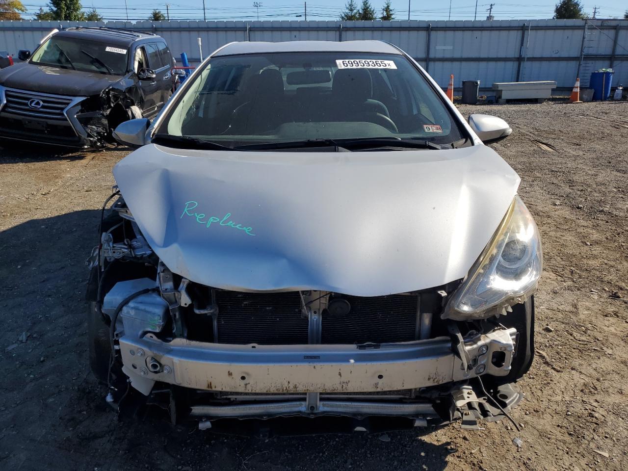 2015 Toyota Prius C - Фото 5