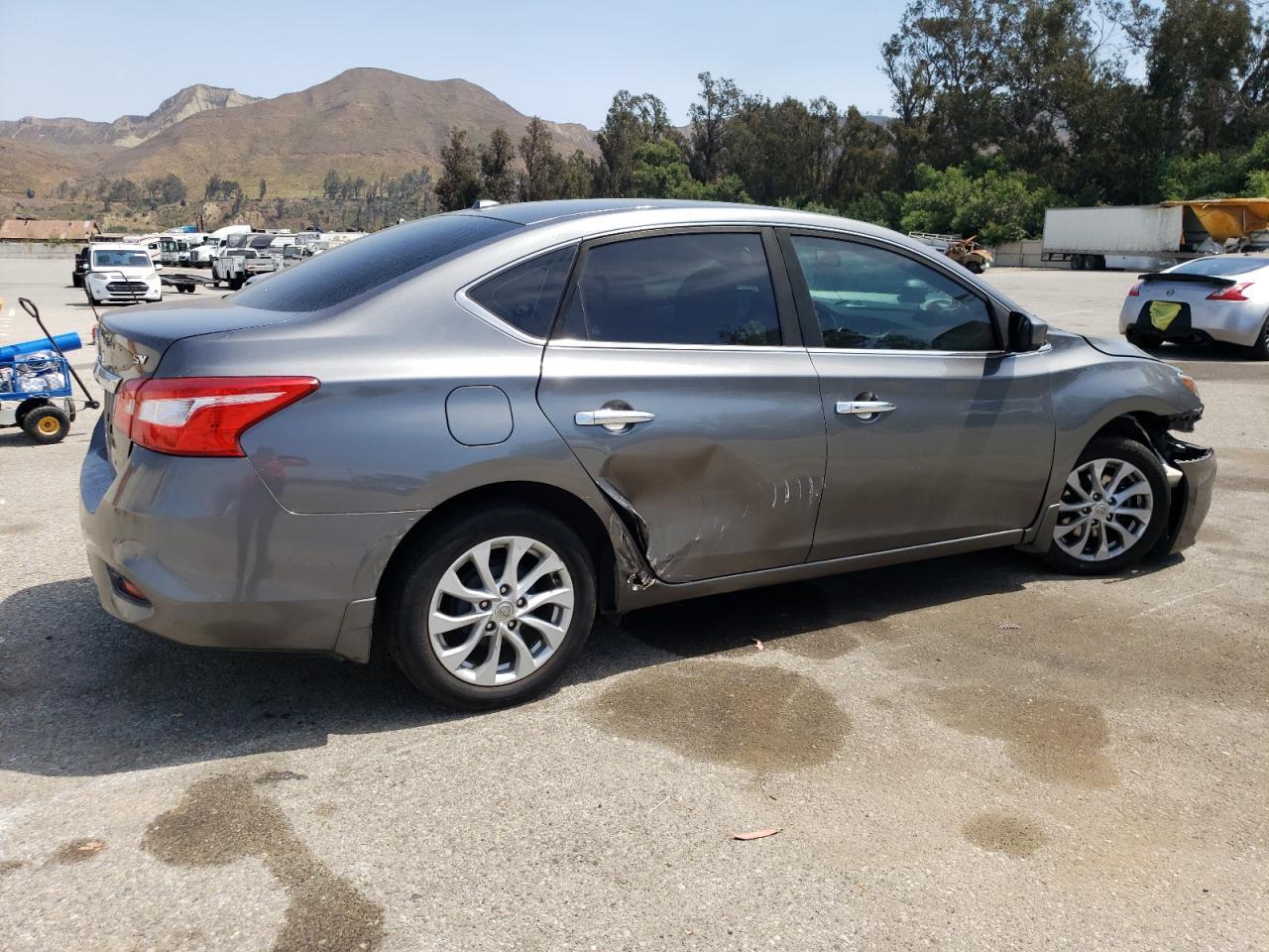 2018 Nissan Sentra S - Фото 3