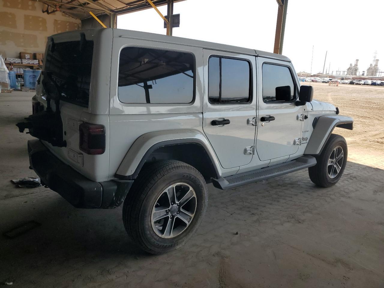 2023 Jeep Wrangler Sahara - Image 3