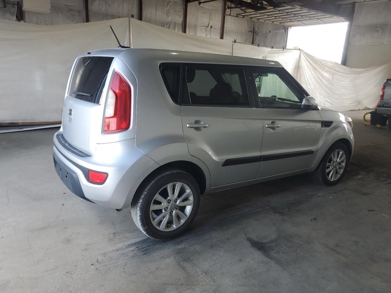 2012 Kia Soul + - Фото 3