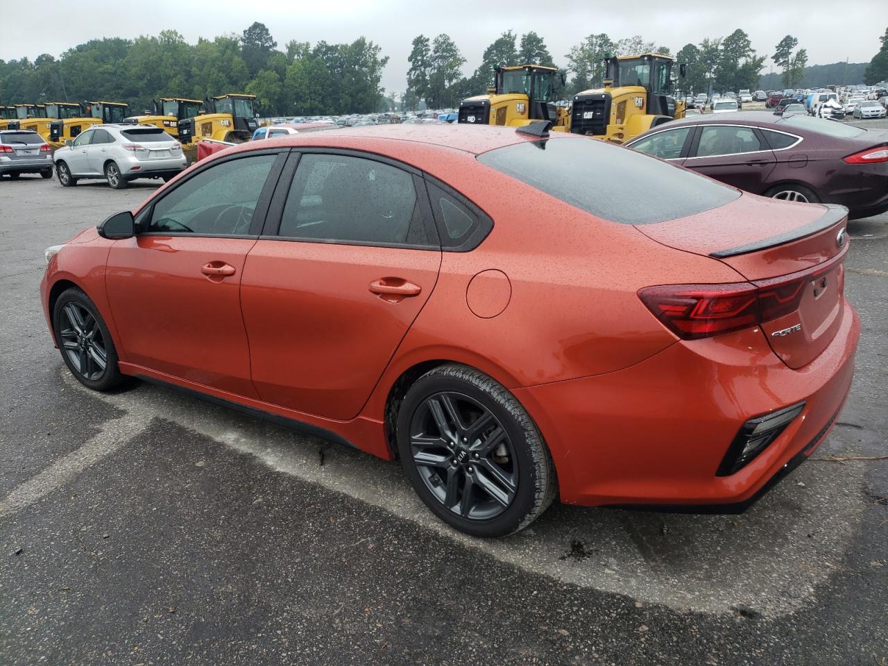 2021 Kia Forte Gt Line - Фото 2