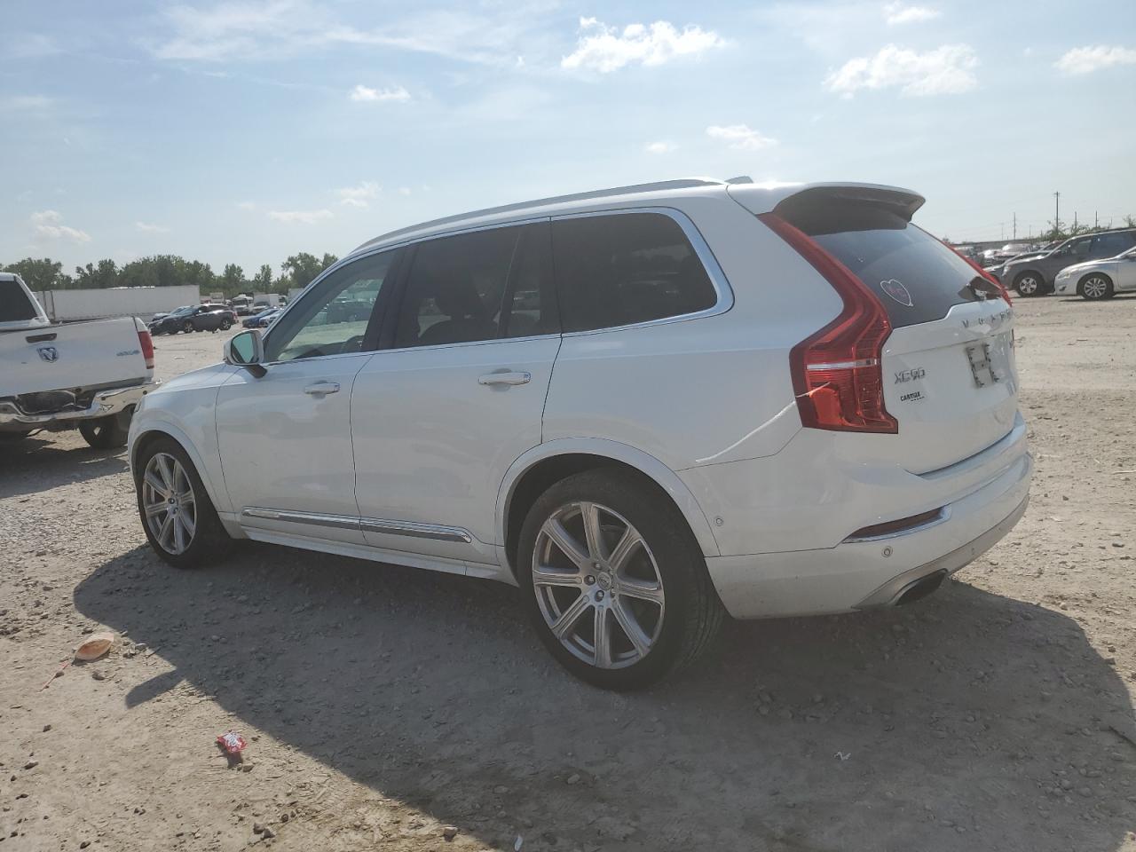 2017 Volvo Xc90 T6 - Фото 2