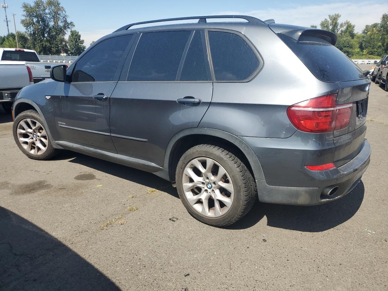 2012 BMW X5 xDrive35I - Image 2