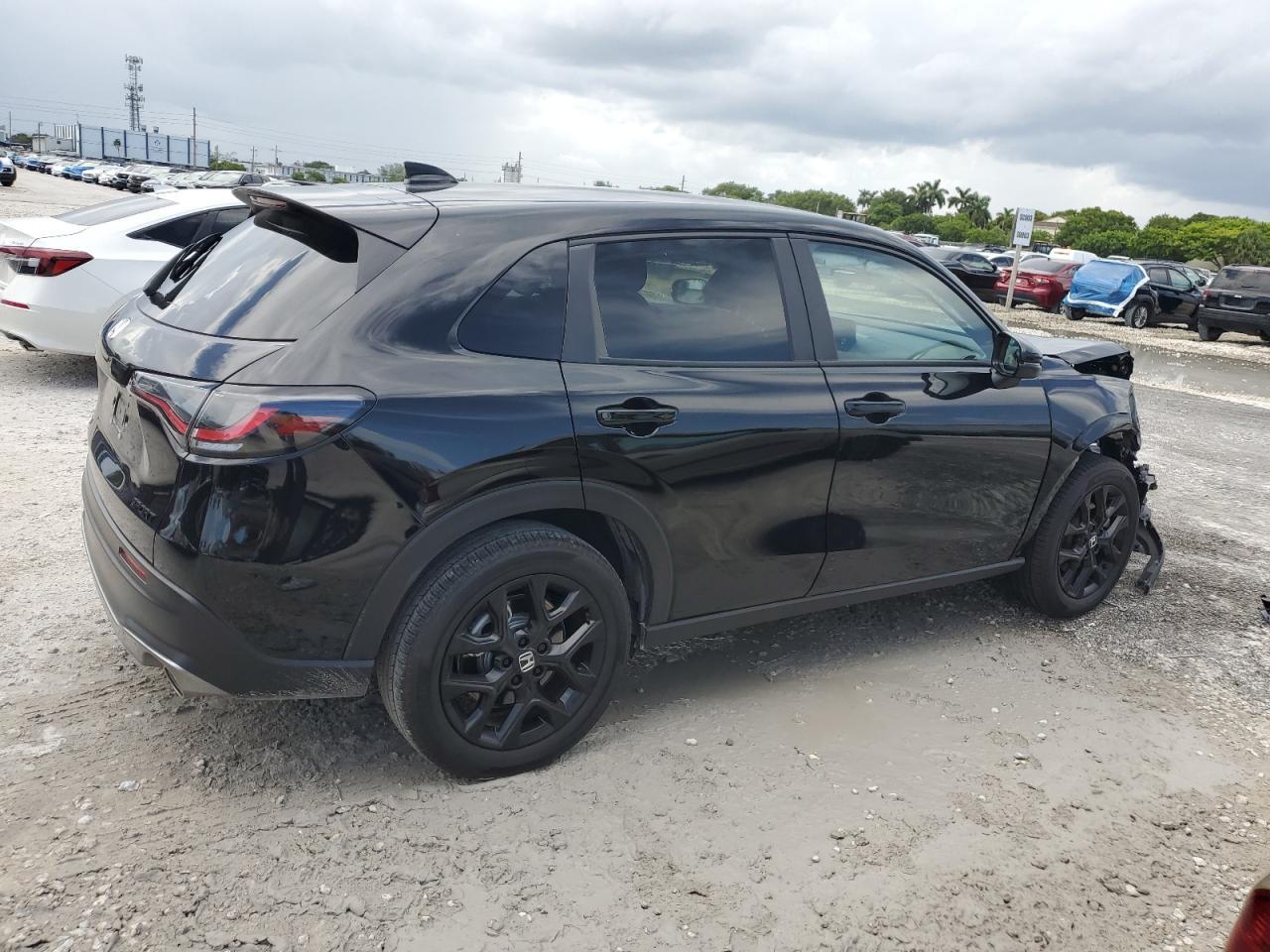 2025 Honda Hr-V Sport - Image 3