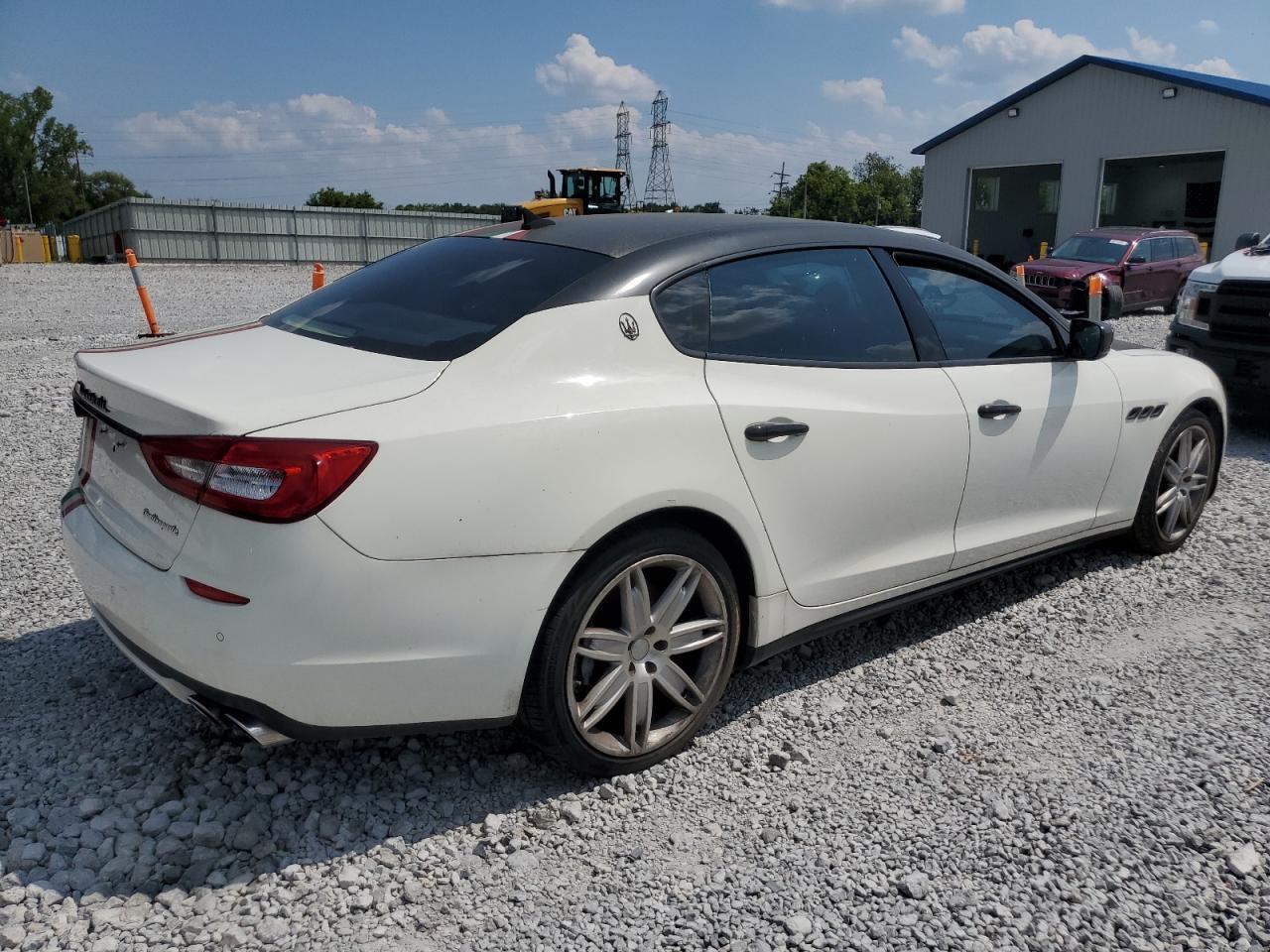 2015 Maserati Quattroporte S - Фото 3