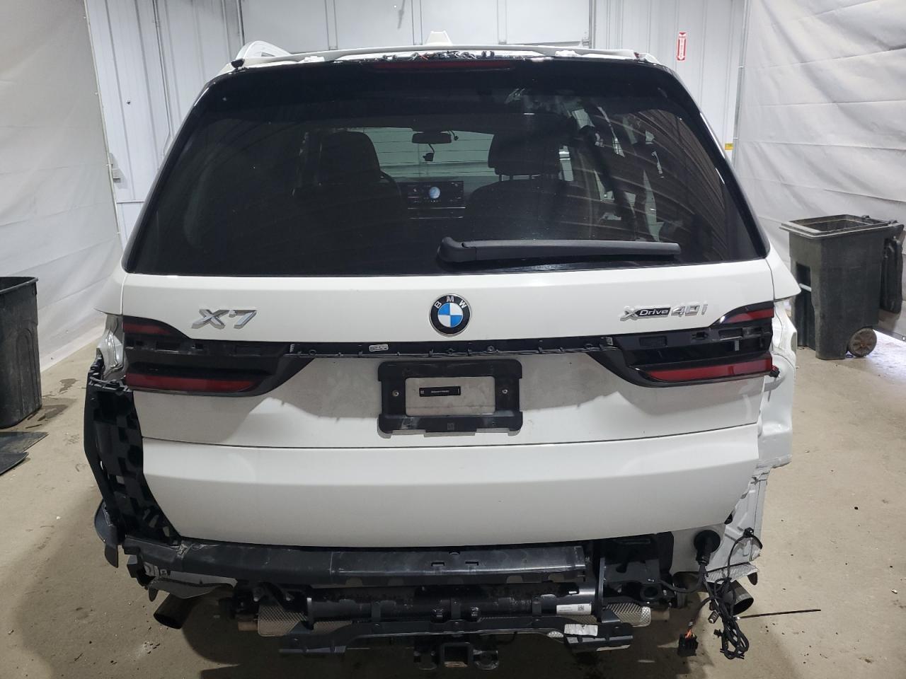 2025 BMW X7 xDrive40I - Фото 6