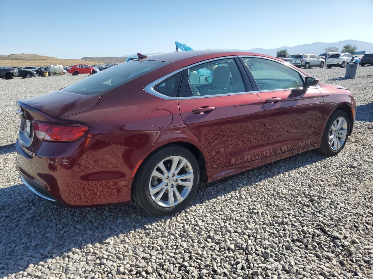 2015 Chrysler 200 Limited - Фото 3