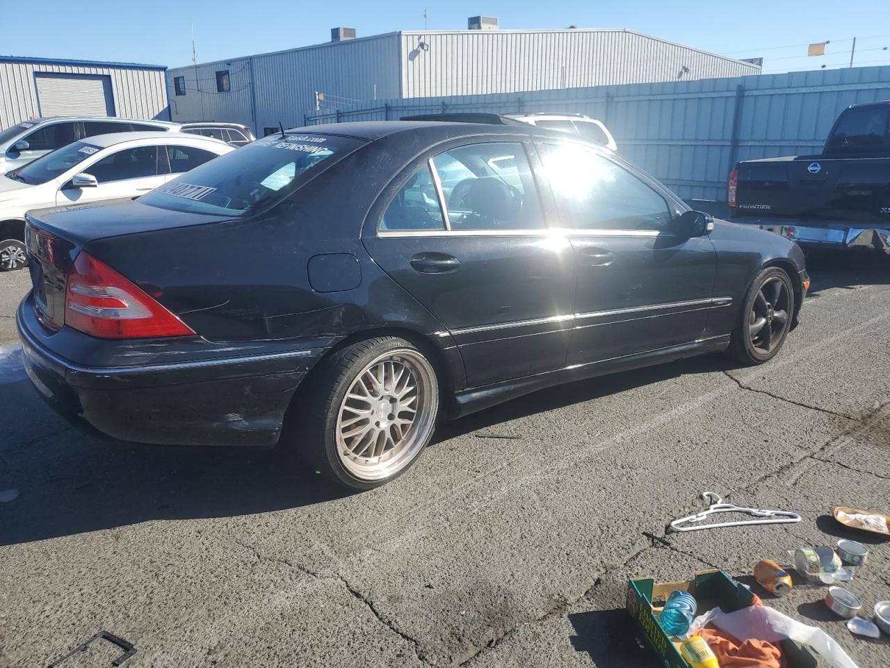 2005 Mercedes-Benz C 320 - Фото 3